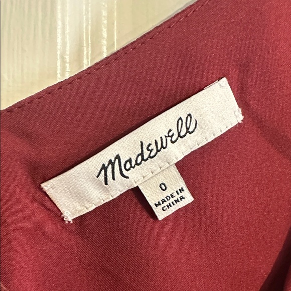 Madewell Silk Camisole Style Spaghetti Strap Tank Burgundy - Picture 3 of 6